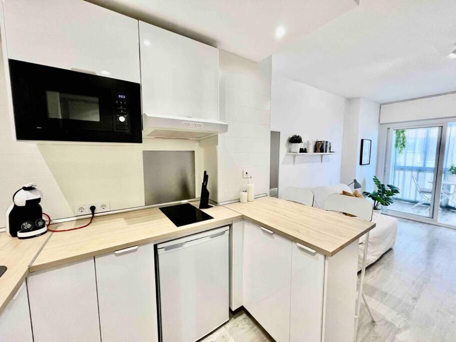 Cozy Central Studio Near The Beach Benalmadena Exterior photo